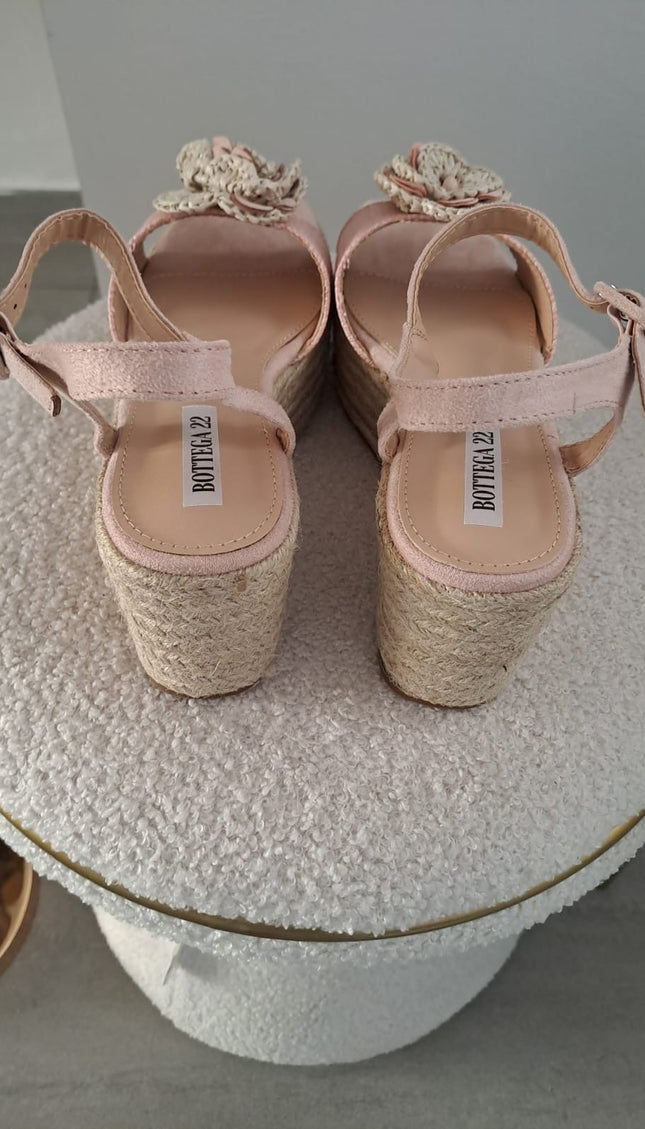 Zeppa con fiore