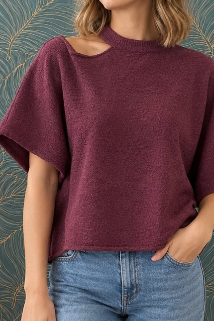 PULLOVER CUT OUT