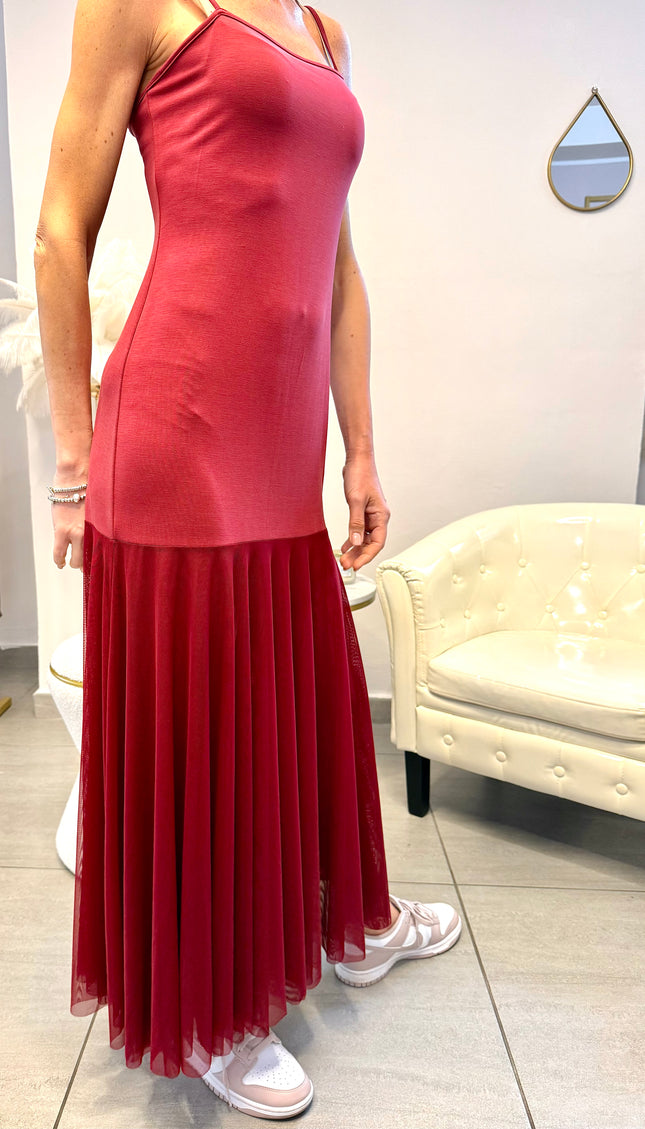 Abito con gonna in tulle