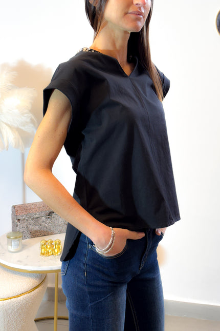 Maglia serafino borchie