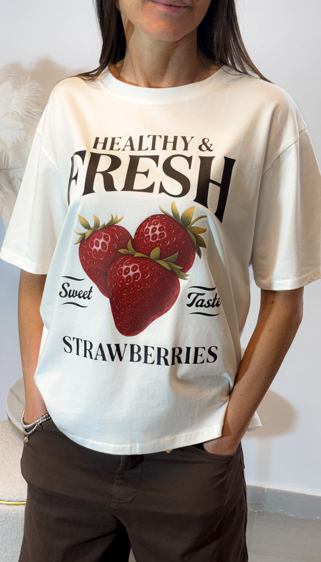 T-shirt strawberries