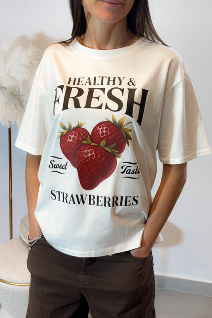 T-shirt strawberries